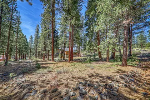11729 Coburn Dr, Truckee, CA 96161 photo 21