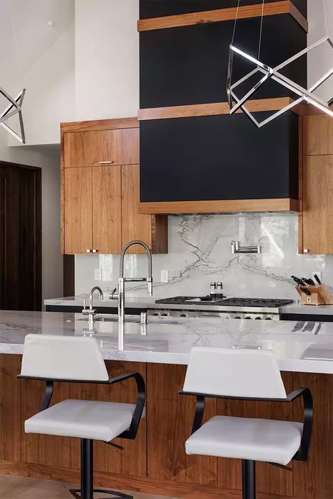 Kitchen - 600 Ej Brickell, Truckee, CA 96161 photo 2 of 2