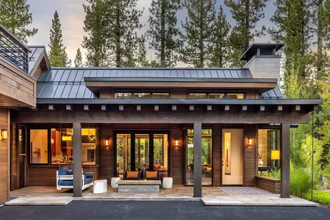 Exterior - 600 Ej Brickell, Truckee, CA 96161 photo 2 of 7