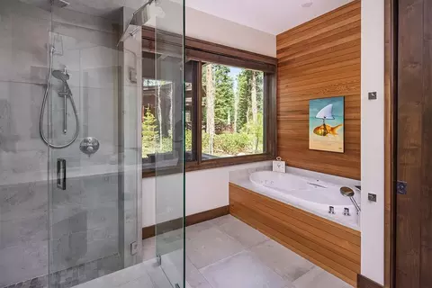 Bath - 600 Ej Brickell, Truckee, CA 96161 photo 1 of 4