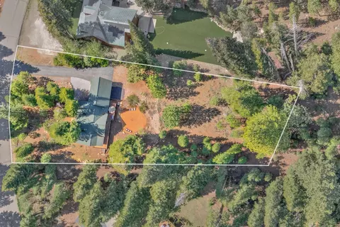11310 Thelin Dr, Truckee, CA 96161
