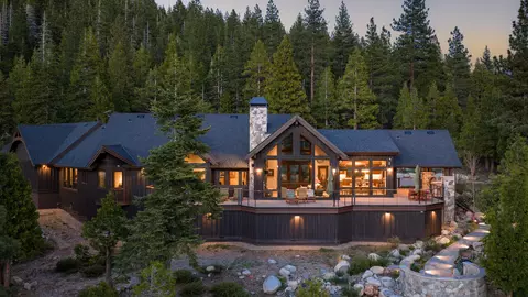 2081 Tahoe Mountain Rd, South Lake Tahoe, CA 96150