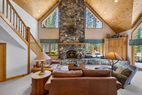 Living - 232 Boulder Dr, Clio, CA 96106 photo 1 of 2