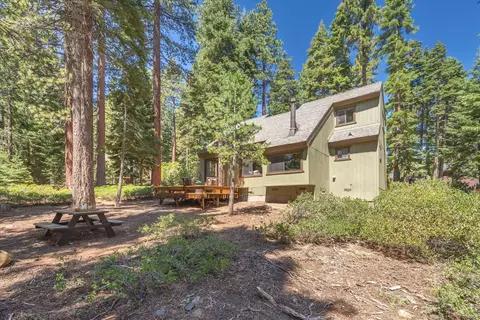 325 N Ridge Dr, Carnelian Bay, CA 96140