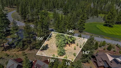 7985 Lahontan Dr, Truckee, CA 96161