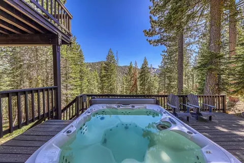 3551 Courchevel Rd, Tahoe City, CA 96145