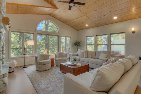 14313 Hansel Ave, Truckee, CA 96161