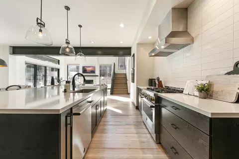 Kitchen - 10256 Modane Pl, Truckee, CA 96161 photo 4 of 5