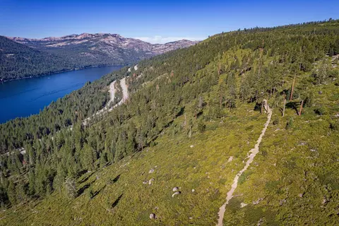 10725 Passage Pl, Truckee, CA 96161 photo 18