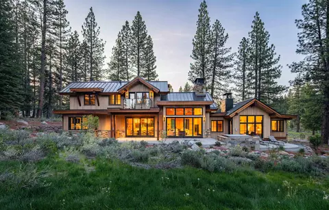 10212 Dick Barter, Truckee, CA 96161