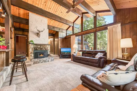 725 Chapel Ln, Tahoe City, CA 96145