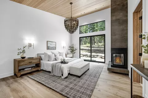 Bedroom - 10633 Carson Range Rd, Truckee, CA 96161 photo 1 of 5