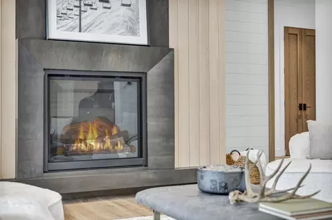 Living - 10633 Carson Range Rd, Truckee, CA 96161 photo 1 of 3