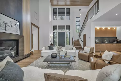 Living - 10633 Carson Range Rd, Truckee, CA 96161 photo 3 of 3