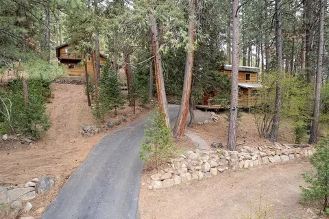 626 Bear Valley Rd, Loyalton, CA 96118