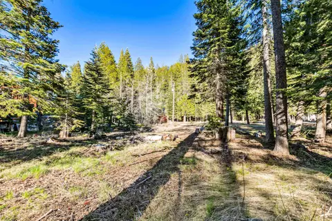 7898 River Rd, Tahoe City, CA 96145 photo 17