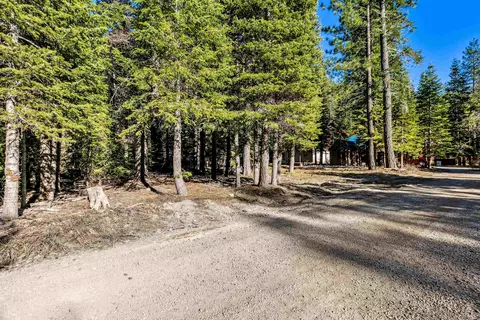 7898 River Rd, Tahoe City, CA 96145 photo 11
