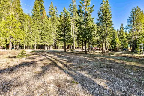 7898 River Rd, Tahoe City, CA 96145 photo 15