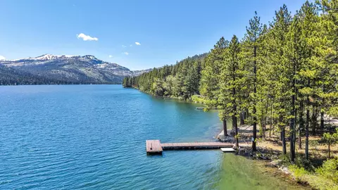 14036 Robin Ln, Truckee, CA 96161