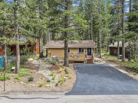 12588 Bernese Ln, Truckee, CA 96161