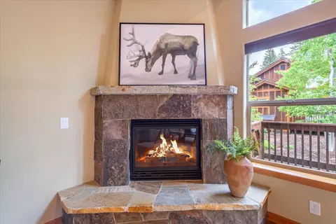 10364 Winter Creek Loop # MANZANITA, Truckee, CA 96161 photo 11
