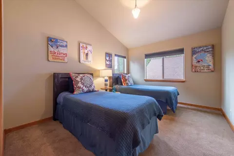 10364 Winter Creek Loop # MANZANITA, Truckee, CA 96161 photo 23