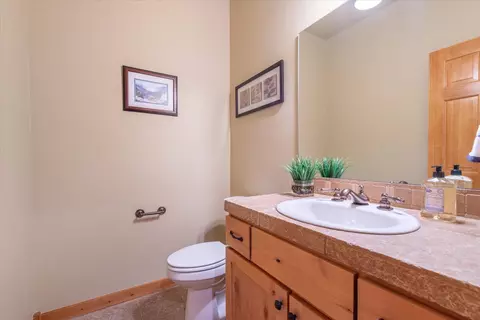 10364 Winter Creek Loop # MANZANITA, Truckee, CA 96161 photo 13