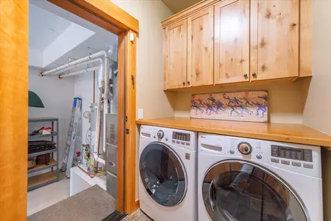 10364 Winter Creek Loop # MANZANITA, Truckee, CA 96161 photo 18