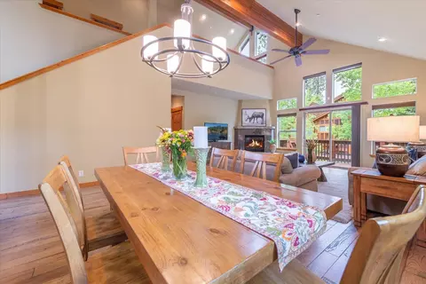 10364 Winter Creek Loop # MANZANITA, Truckee, CA 96161 photo 2