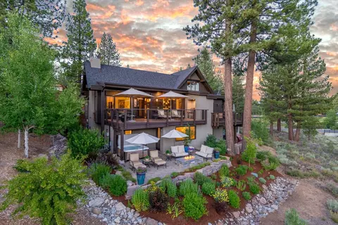 9101 Heartwood Dr # TH 89, Truckee, CA 96161