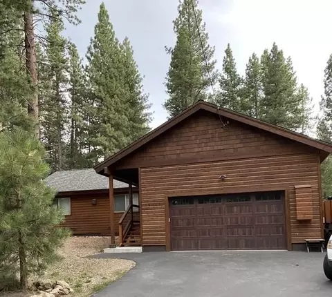 14981 Nelson St, Truckee, CA 96161