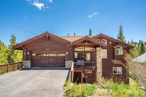 15645 Skislope Way, Truckee, CA 96161
