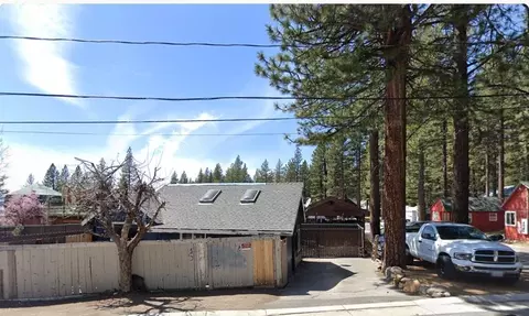 217 Chipmunk St, Kings Beach, CA 96143