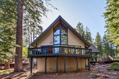 11933 Chamonix Rd, Truckee, CA 96161