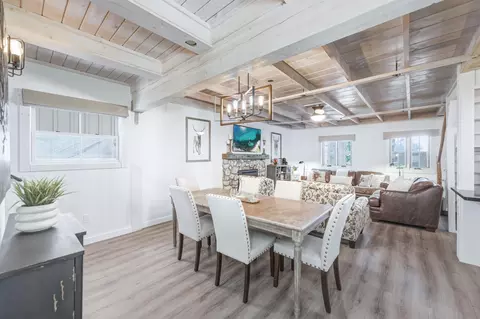 Dining - 10531 Maple St, Truckee, CA 96161 photo 2 of 3