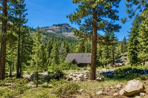16481 Jebs Ct, Truckee, CA 96161