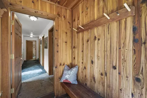 Entry Way - 12331 Bennett Flat Rd, Truckee, CA 96161 photo 1 of 1