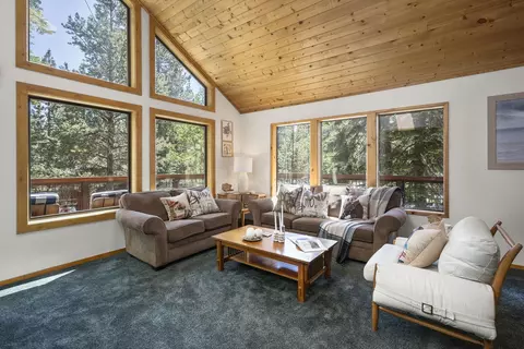 Living - 12331 Bennett Flat Rd, Truckee, CA 96161 photo 1 of 4