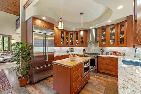 Kitchen - 305 Mountain View Rd, Calpine, CA 96124 photo 1 of 2