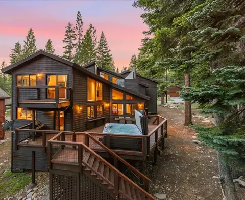 11442 Chalet Rd, Truckee, CA 96161