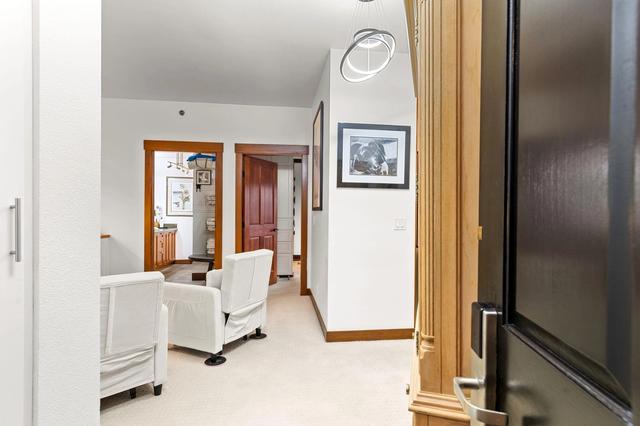 1750 Village East Rd, Olympic Valley, CA 96146