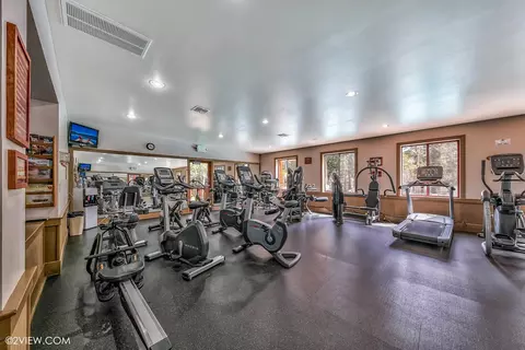 253 Basque, Truckee, CA 96161 photo 22