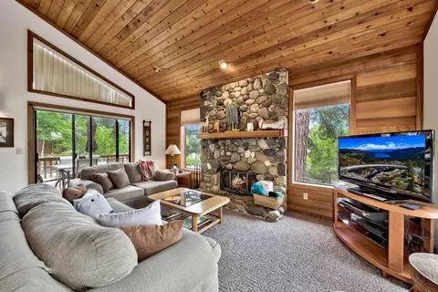 253 Basque, Truckee, CA 96161 photo 9
