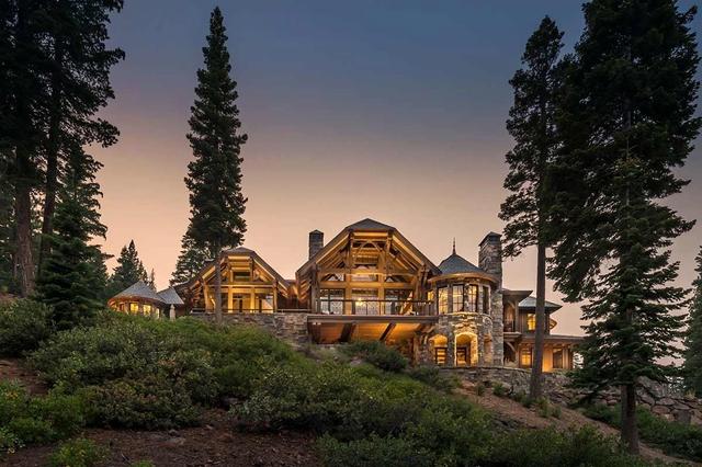 10981 Olana Dr, Truckee, CA 96161