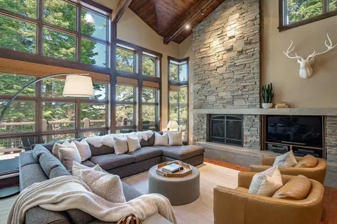 14061 Trailside Loop, Truckee, CA 96161 photo 2