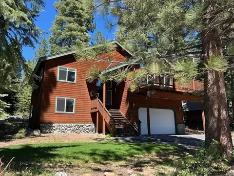 1055 Canterbury Dr, Kings Beach, CA 96143