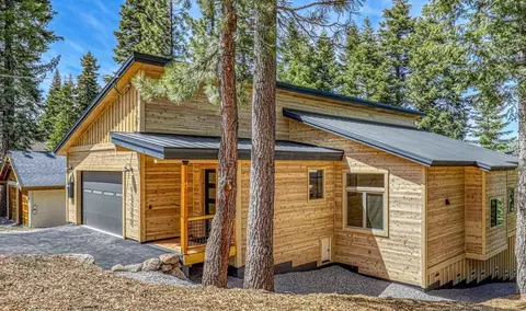 13436 Weisshorn Ave, Truckee, CA 96161