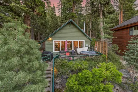438 Beaver St, Kings Beach, CA 96143