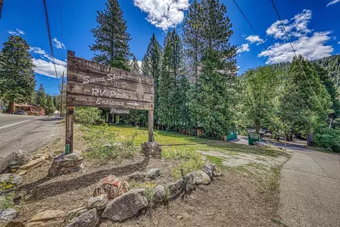 100 Carrier Cir, Sierra City, CA 96125