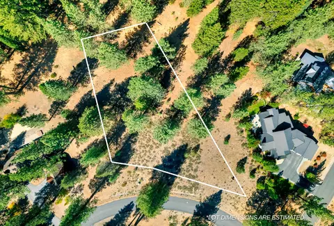 11670 Bottcher Loop, Truckee, CA 96161